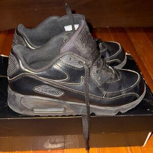 Nike Air Max Boys Black Sneakers